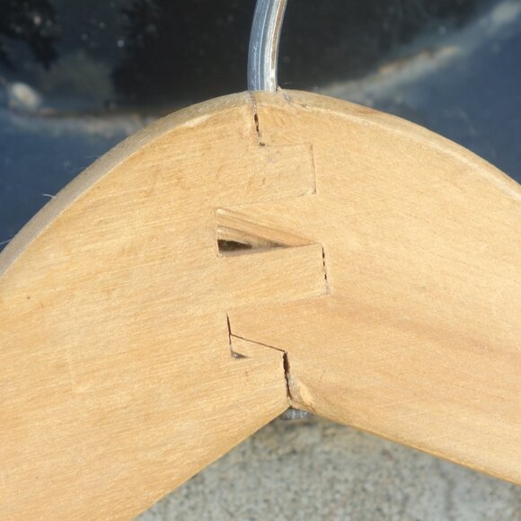 Vintage Chateau Frontenac Wood Hanger - Picture 7 of 11